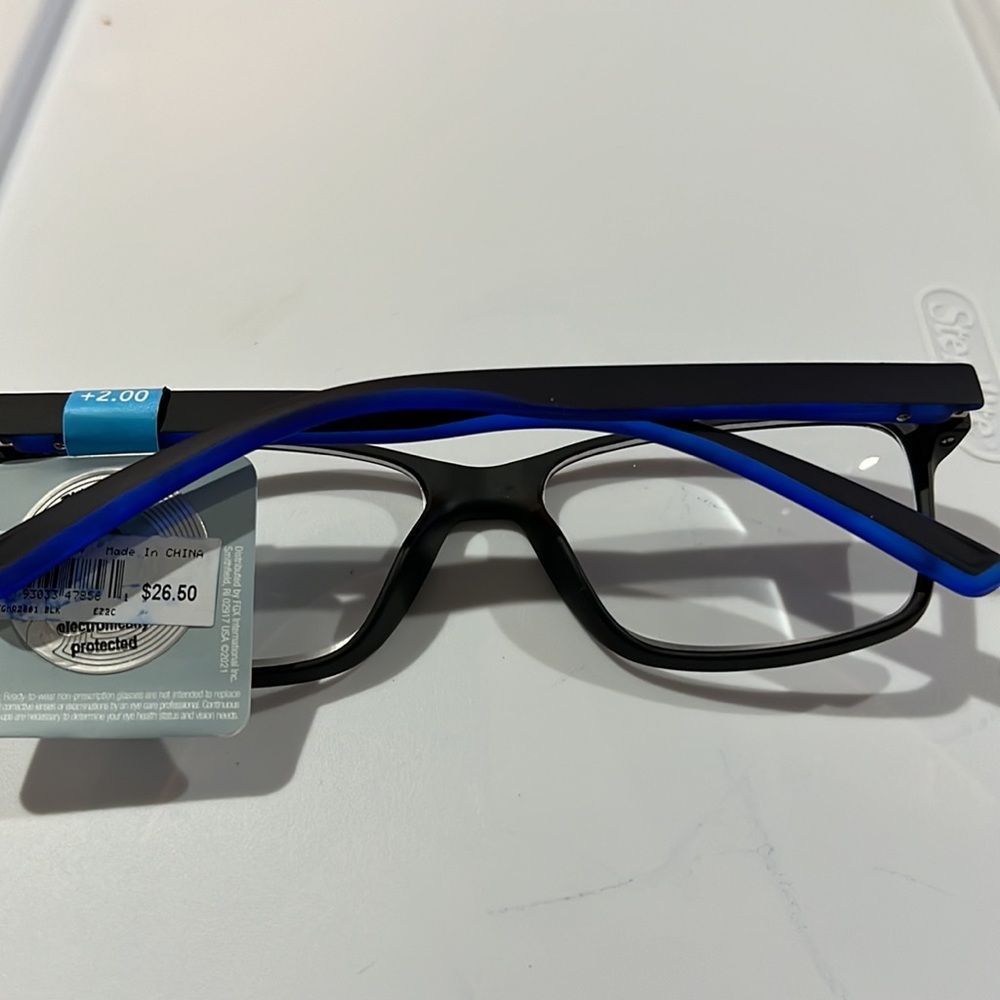 EZ2C Foster Grant Readers Black Matte. 2.00 NWT - Picture 2 of 6